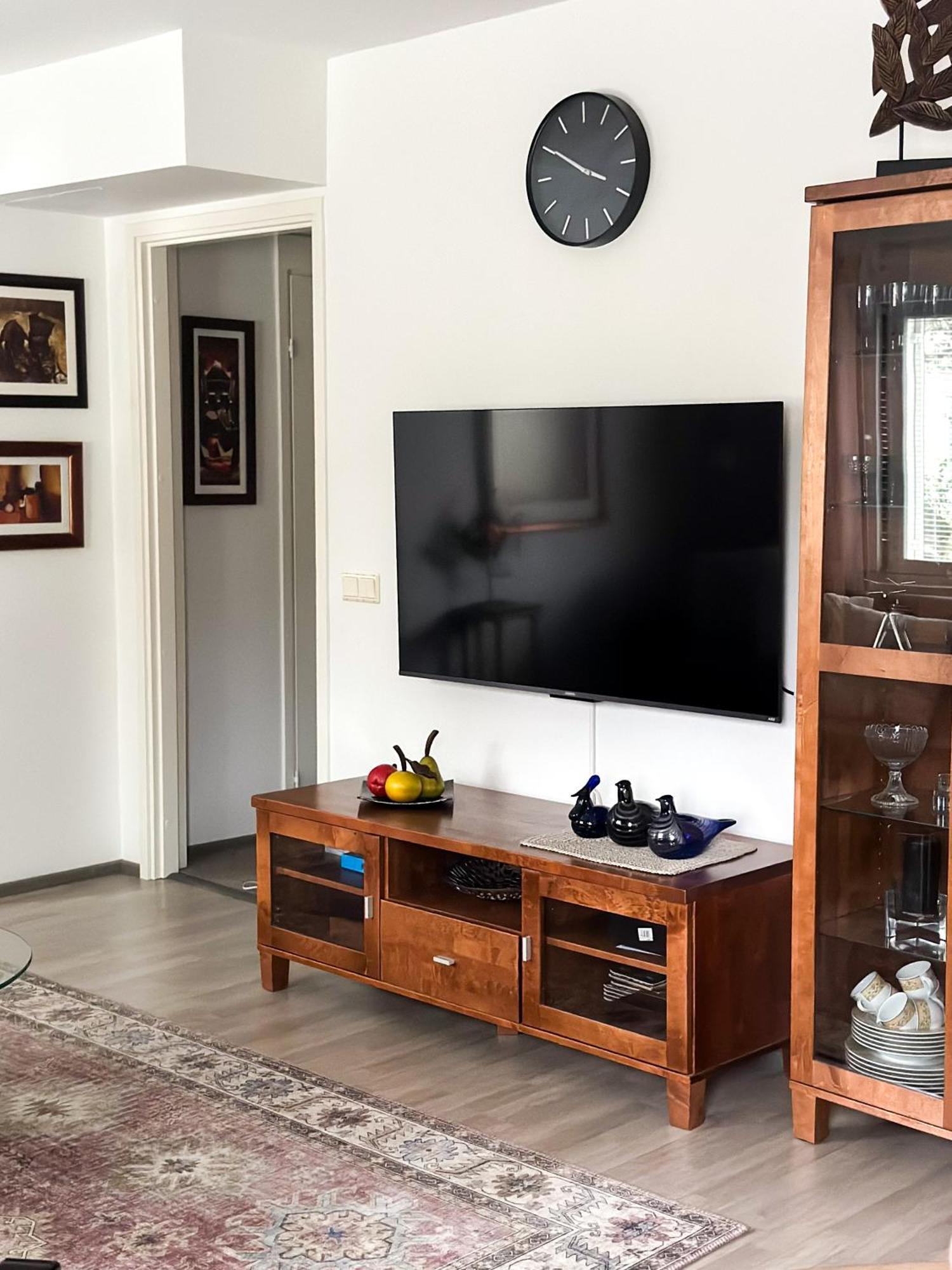 Peaceful Apartment In City โรวานิเอมิ ภายนอก รูปภาพ